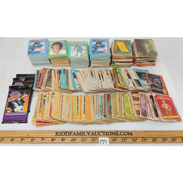 JOB LOT - ASSORTED COLLECTIBLE CARDS - HOCKEY, BASEBALL, FOOTBALL, STARWARS, ELVIS, ETC