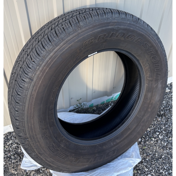 LOT OF 5 - BRIDGESTONE DUELER H/T TIRES - 255/70R18 113T M+S