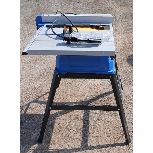 MASTERCRAFT 10IN TABLE SAW W/ STEEL STAND