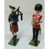 Image 2 : BRITAINS SOLDIERS LEAD FIGURES - NO. 9428 IRISH GUARDS BAND