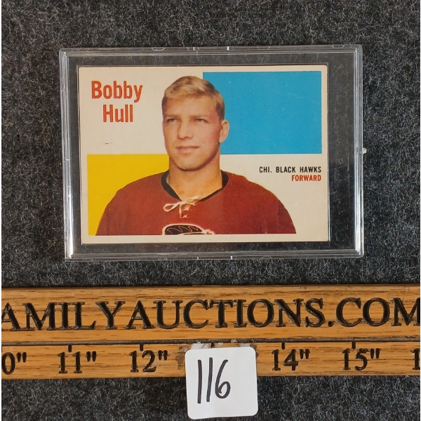 1959-60 TOPPS CHICAGO BLACK HAWKS #58 BOBBY HULL CARD - THIRD YEAR
