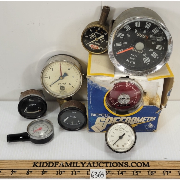 LOT OF 8 - MISC GAUGES - INCL BICYCLE SPEEDOMETER, TEMP, FUEL, ETC
