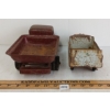 Image 5 : LOT OF 2 - PRESSED STEEL DUMP TRUCKS
