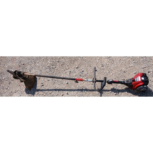 TROY-BILT 4-CYCLE TB590 GAS WEED TRIMMER