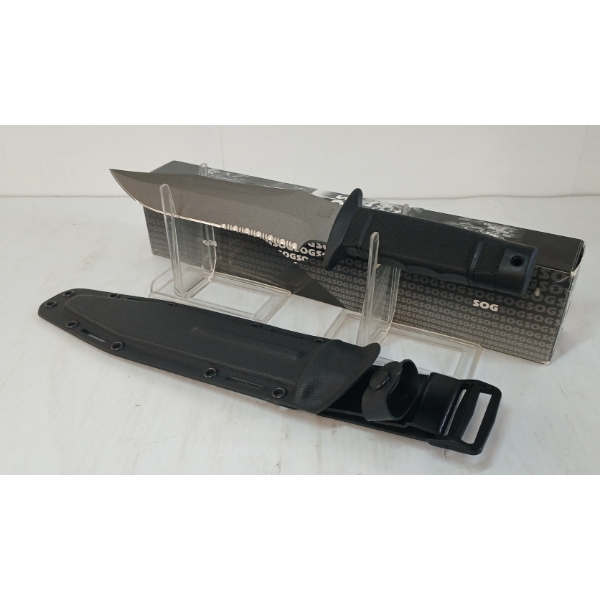 SOG S5 TIGERSHARK KNIFE W/ SCABBARD