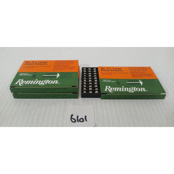PRIMERS: APPROX 300X REMINGTON NO. 2 1/2 LARGE PISTOL PRIMERS