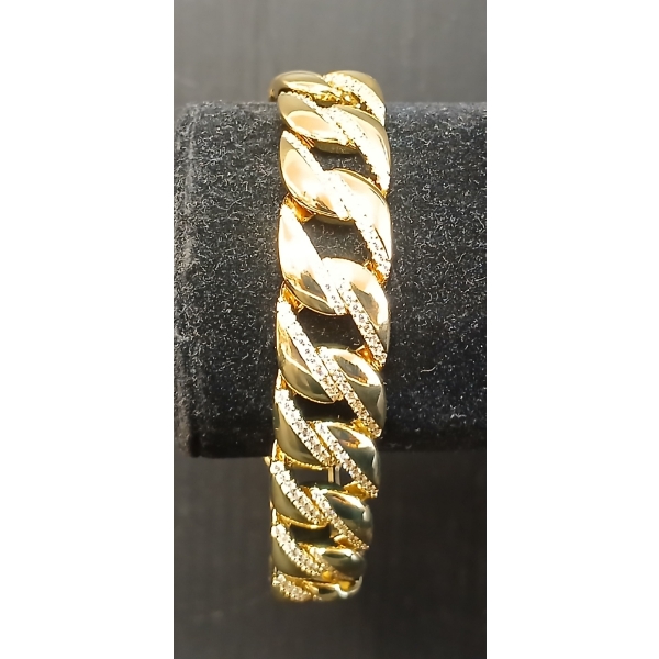 14K GOLD PLATED ICED OUT CUBAN LINK BRACELET