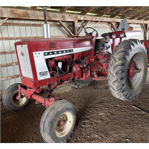 FARMALL MODEL 656 TRACTOR 