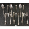 Image 2 : TORONTO SILVER PLATE CO. EMBOSSED FLORAL DESIGN FORKS & SPOONS