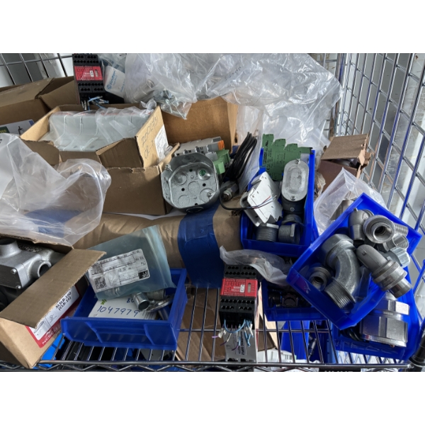 SHELF LOT - INDUSTRIAL CONTENTS - SHELF NOT INCLUDED