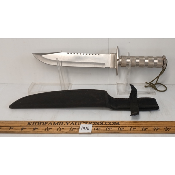 FIXED BLADE W/ SHEATH