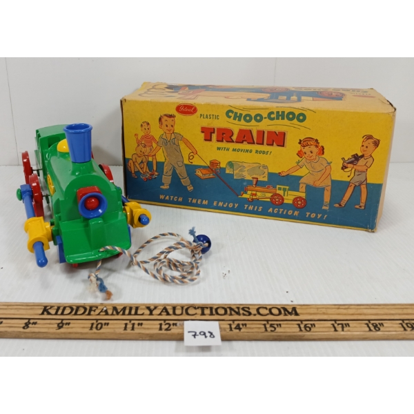 IDEAL PLASTIC CHOO-CHOO PULL ALONG TRAIN