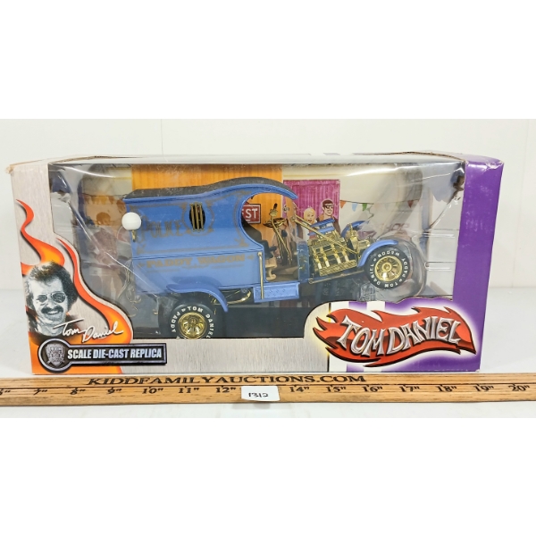 TOY ZONE DIECAST IRON LEGENDS POLICE PADDY WAGON HOT ROD MODEL - TOM DANIEL - SEALED
