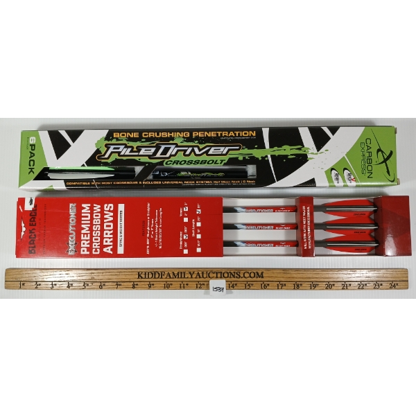 LOT OF 2 - CARBON EXPRESS PILEDRIVER & BLACK EAGLE EXECUTIONER CROSSBOW ARROWS - NIB