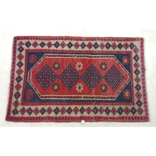 HAND-KNOTTED PERSIAN KILIM RUG