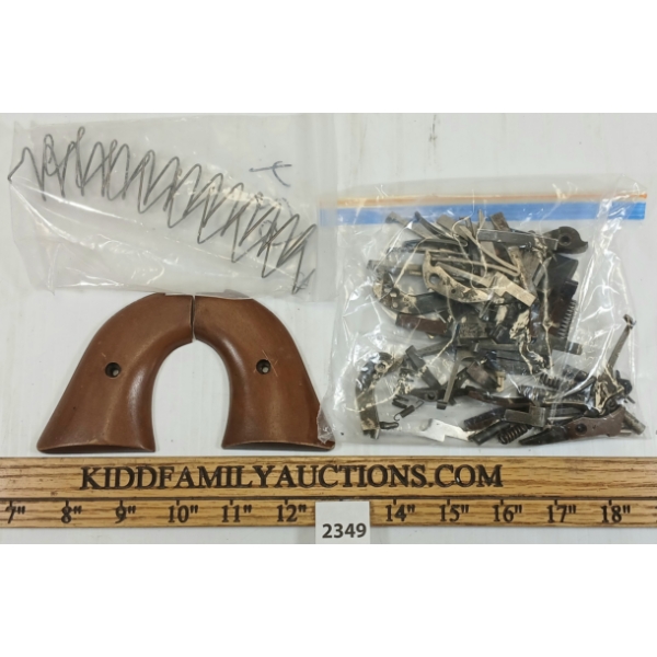 QTY OF MISC GUN PARTS