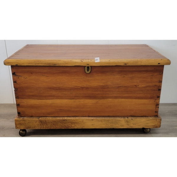 PINE DOVE-TAILED BLANKET CHEST W/ SWIVEL CASTER WHEELS 