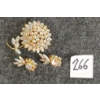 Image 2 : LOT OF 2 - SHERMAN RHINESTONE SUNFLOWER BROOCH & CLIP ON EARRINGS