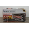 Image 2 : BLACK & DECKER EXTRA-WIDE CONVECTION COUNTERTOP OVEN