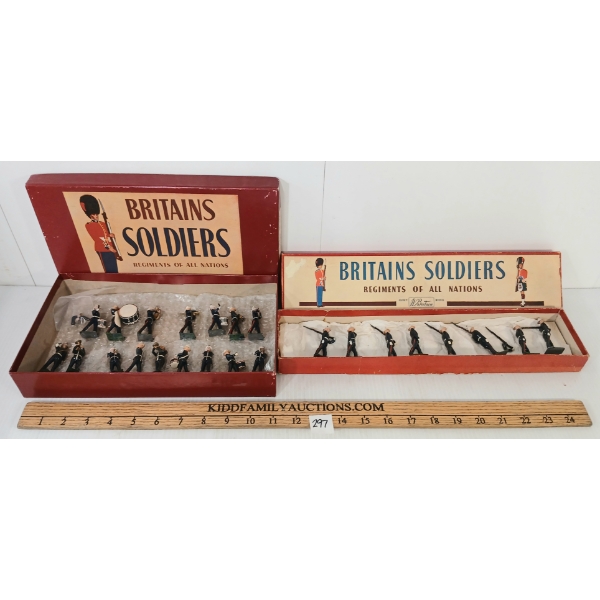 LOT OF 2 - BRITAINS SOLDIERS LEAD FIGURES - NO. 35 ROYAL MARINES & 1291 BAND OF ROYAL MARINES