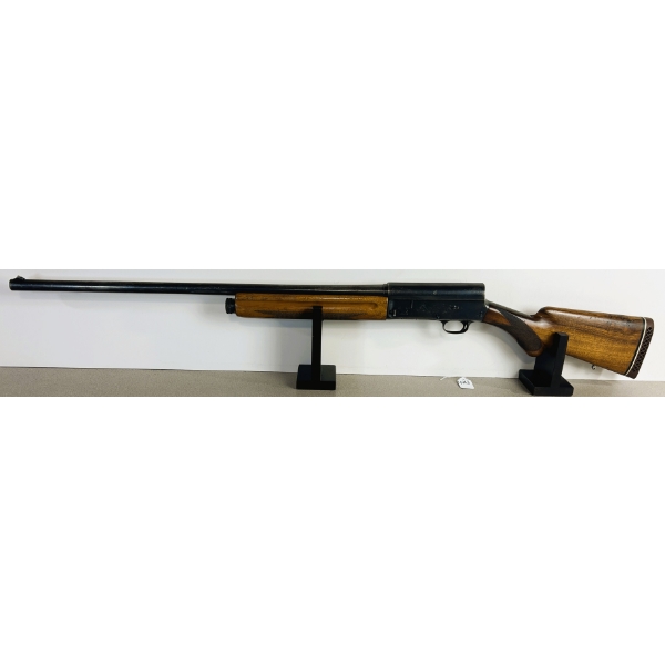 BROWNING AUTO 5 MAGNUM IN 12 GA 
