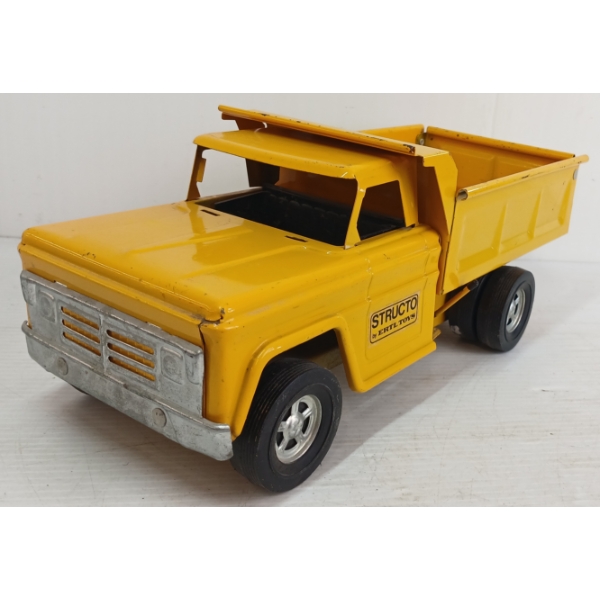 STRUCTO PRESSED STEEL DUMP TRUCK