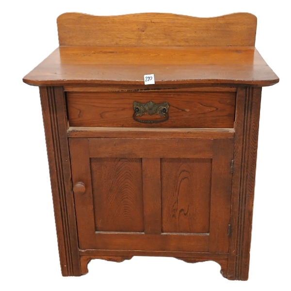 OAK WASHSTAND