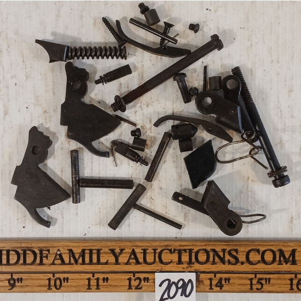 QTY OF CIL MODEL 402 PARTS