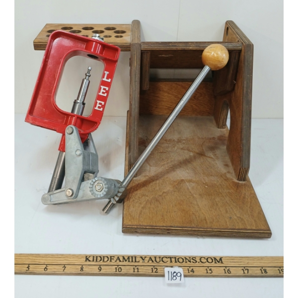 LOT OF 2 - LEE CHALLENGER PRESS & RELOADING PRESS STAND