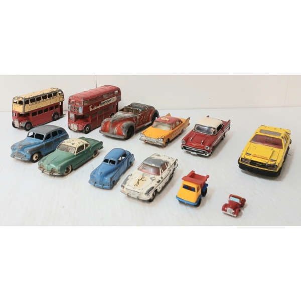 LOT OF 14 - DIECAST & PLASTIC MODELS - DINKY, TOOTSIE, CORGI, ETC