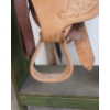 Image 6 : JOB LOT - LEATHER WESTERN RIDING SADDLE W/ TACK - INCL CROPS