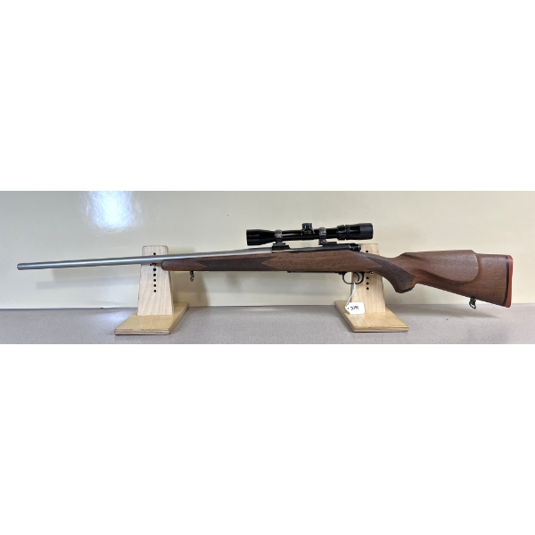 WINCHESTER MODEL 70 IN 7MM REM MAG