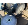 Image 2 : BENCH GRINDER - 7 INCH - W / 2 X STONES