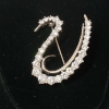 Image 1 : RHINESTONE SWAN BUTLER BROOCH