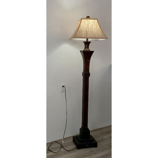 LEATHER STUDDED FLOOR LAMP