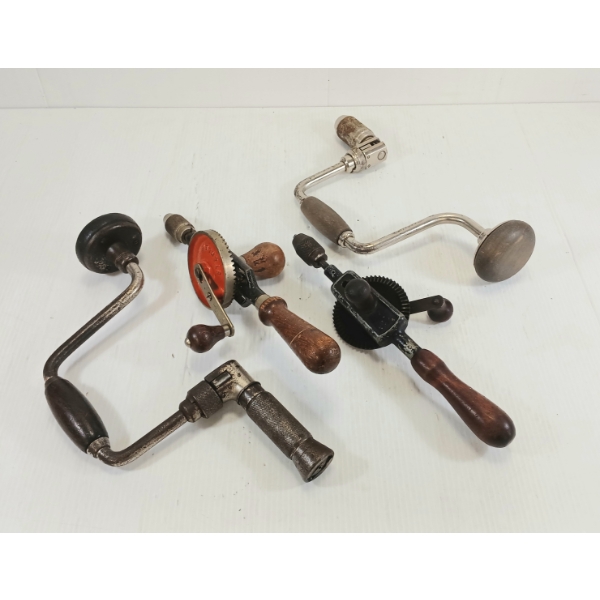 LOT OF 4 - BRACE & BITS / DRILLS - INCL STANLEY 965-10, MILLERS FALLS 77 & STANLEY 803 ETC