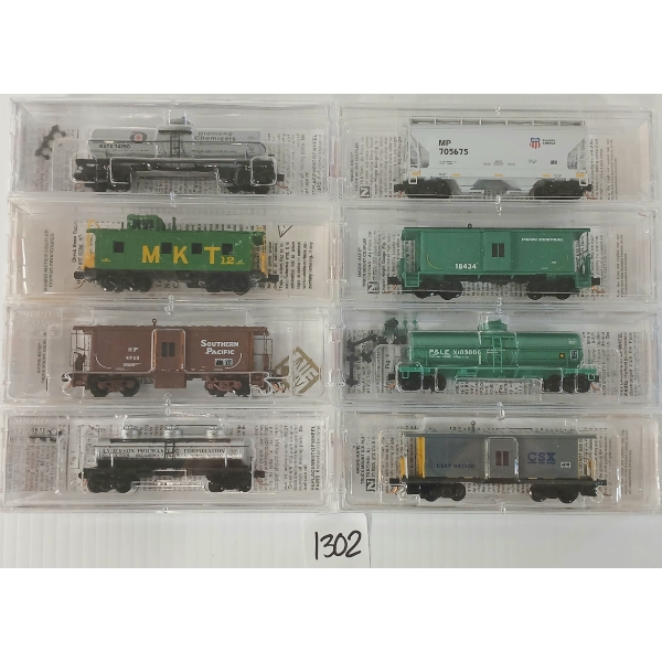 LOT OF 8 - MICRO TRAINS - NORTH AMERICAN CAR CO., CSX, MKT, DIAMOND CHEMICALS, ETC