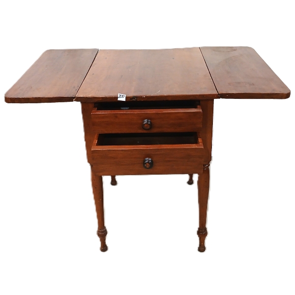 SHERATON STYLE DROP LEAF TABLE