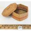 Image 1 : HANDWOVEN SWEETGRASS BASKET W/ LID