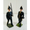 Image 4 : BRITAINS SOLDIERS LEAD FIGURES - NO. 2035 SVEA LIVGARDE 