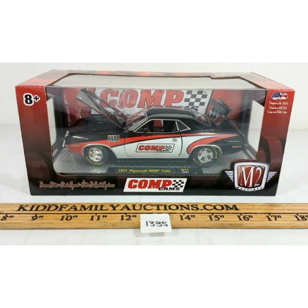 M2 DIECAST 1971 PLYMOUTH HEMI CUDA MODEL - SEALED
