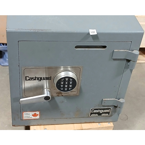 CASHGUARD SAFE W/ COMBO
