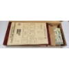 Image 5 : MARX METAL SUBURBAN COLONIAL DOLL HOUSE W/ BOX