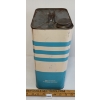 Image 4 : CITIES SERVICE BLUE CLUB MOTOR OIL 2GAL CAN