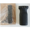 Image 2 : LOT OF 2 - MAGPULL MOE RVG & M-LOK RAIL SECTION