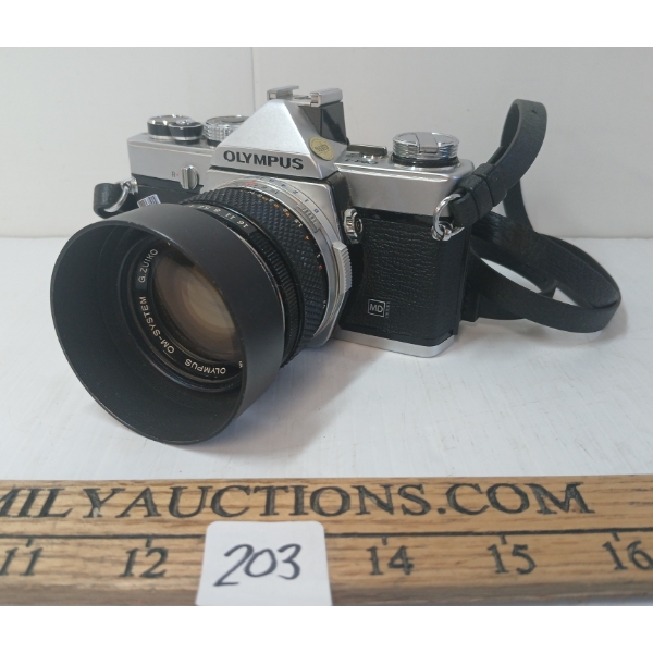 1973 OLYMPUS OM-1 35MM SLR FILM CAMERA W/ LEATHER CASE