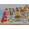 Image 2 : JOB LOT - CDN MILITARY & MEMORIAL PINS & BADGES