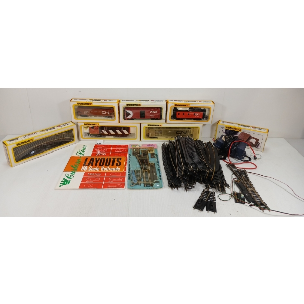 JOB LOT - BACHMAN MODEL TRAINS & TRACKS, ETC.