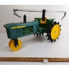 Image 1 : NELSON JOHN DEERE TRACTOR SPRINKLER