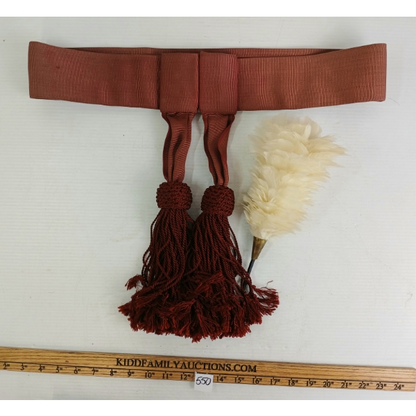 LOT OF 2 - BRITISH GENERAL OFFICER WAIST SASH & FEATHER PLUME